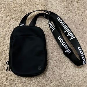 Lululemon Crossbody